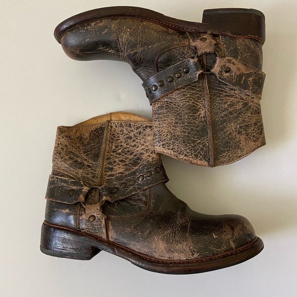 BED|STU Distressed Ankle Boots - Picture 2 of 7